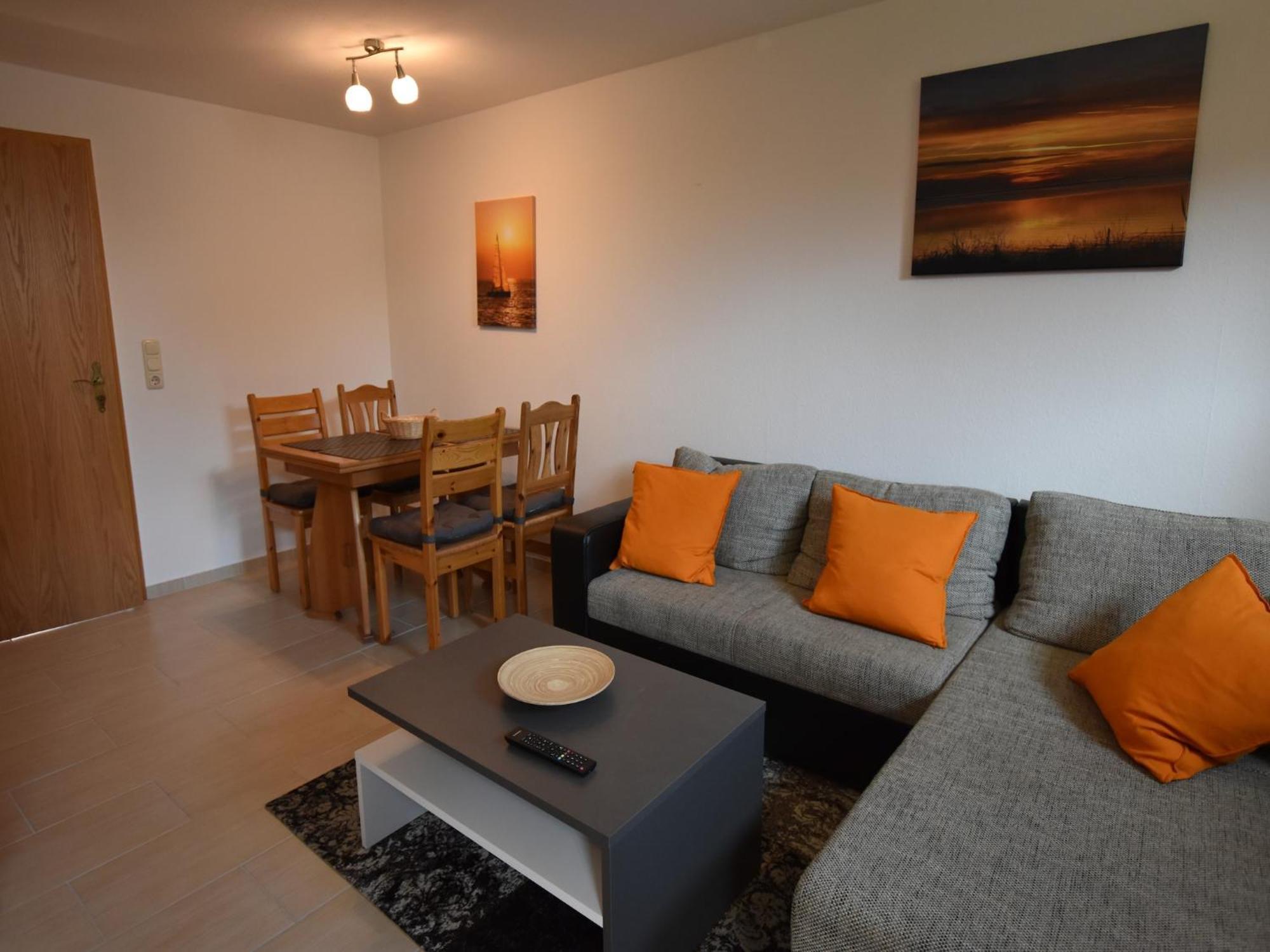 Beautiful Apartment In Robertsdorf With Garden Blowatz Екстер'єр фото