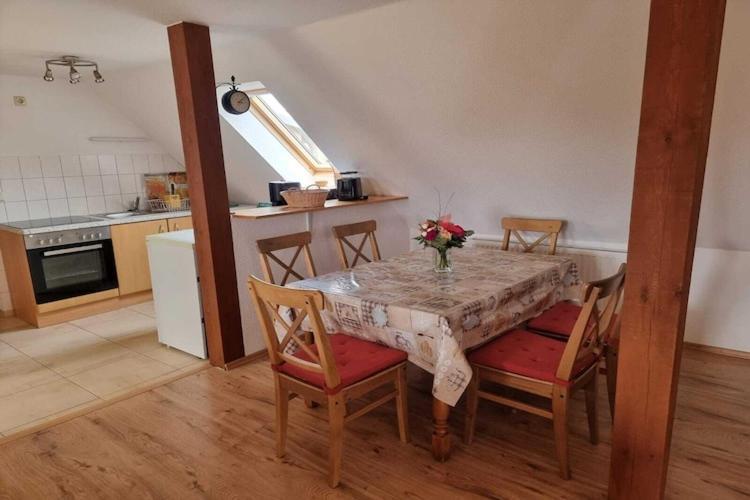 Beautiful Apartment In Robertsdorf With Garden Blowatz Екстер'єр фото